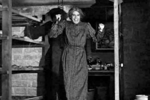 Norman Bates dressed as woman Psycho (1960) Norman Batse rivela la sua vera identità