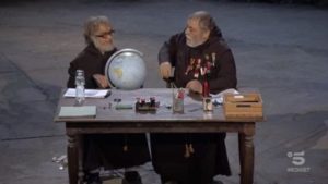Aspettando-Adrian-Verona-Frati-Frassica-e-Scali-1-Puntata-recensione-Comparata