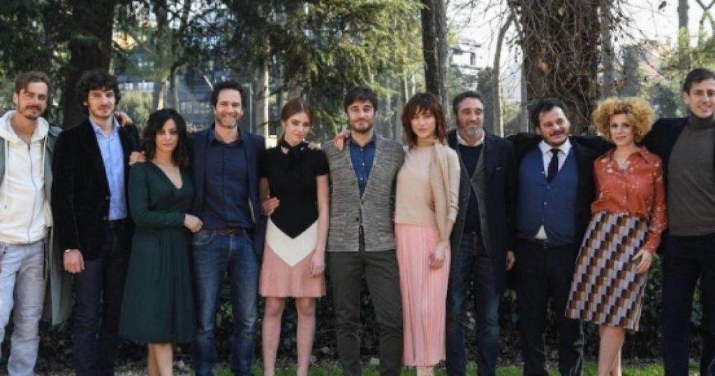 Cast-e-Regista-La-Porta-Rossa
