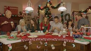 Creatività in famiglia dal film "Un Natale su Misura"